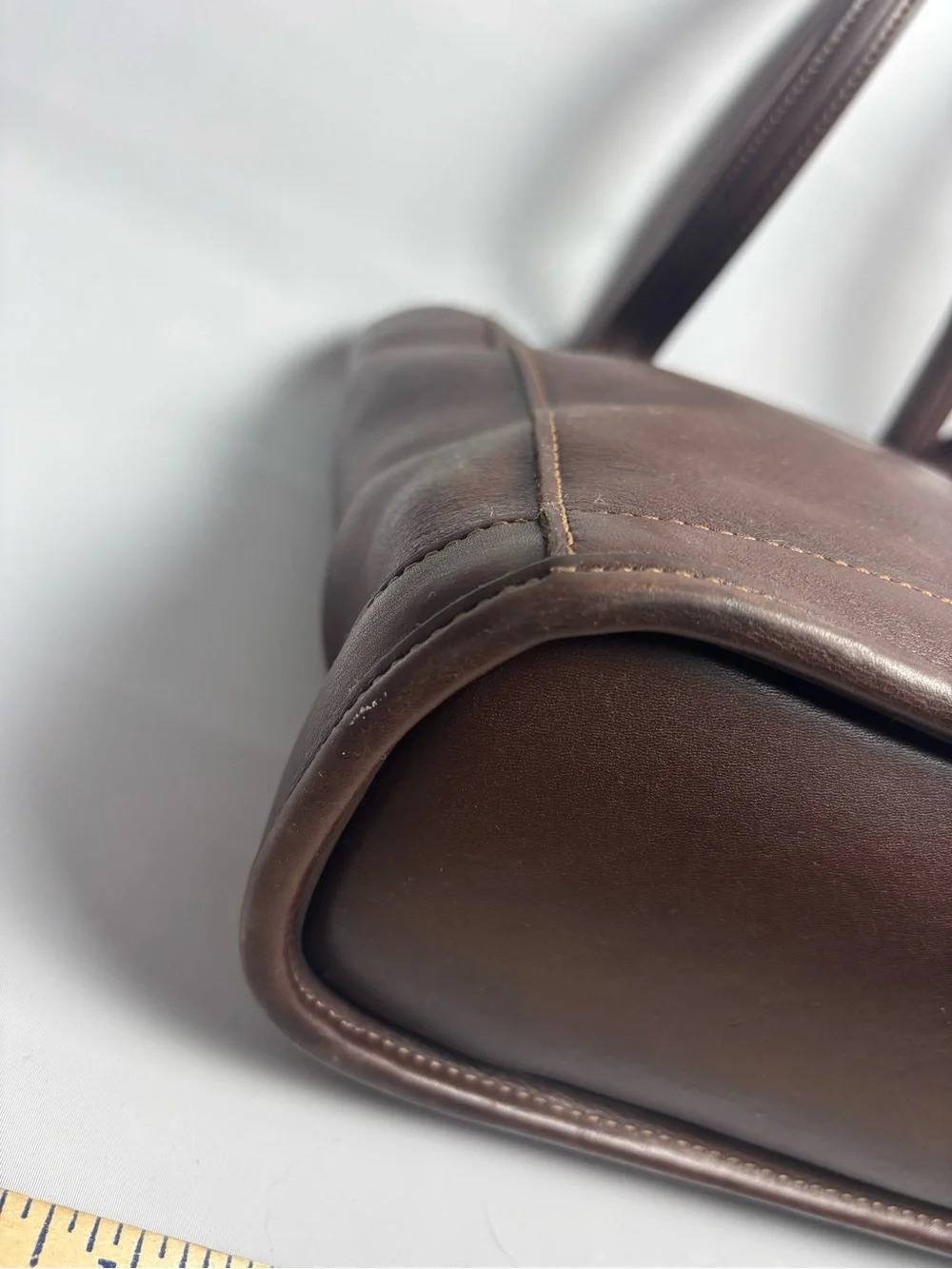 Vintage Coach Shoulder Bag Dark Brown Leather 9305